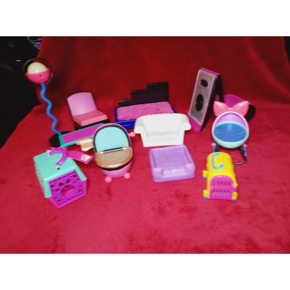 LOL OMG Surpriseand Misc Doll House Lot Of 11 Furniture Toilet Bassinets & More